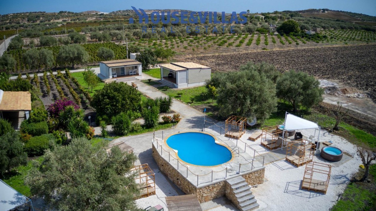 Photo of Outdoor in Noto