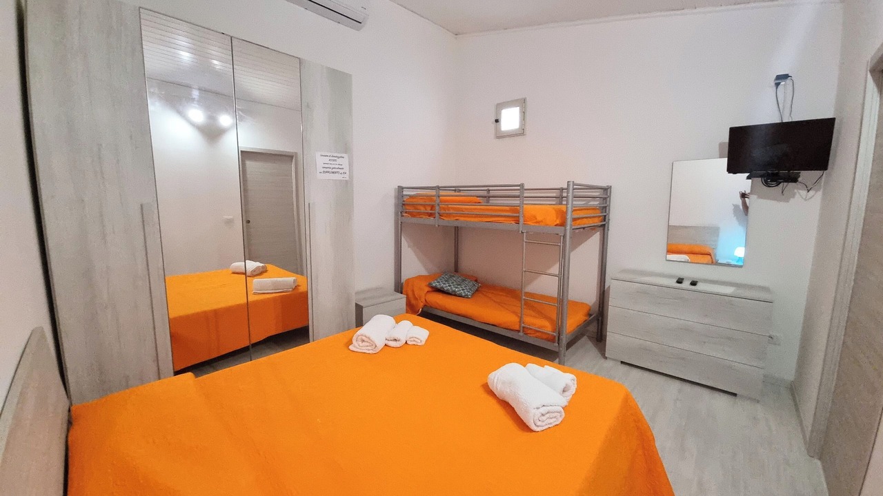 Photo of Bedroom in Vulcano Porto