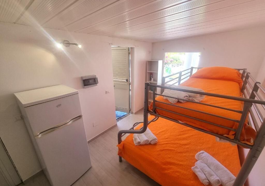 Photo of Bedroom in Vulcano Porto