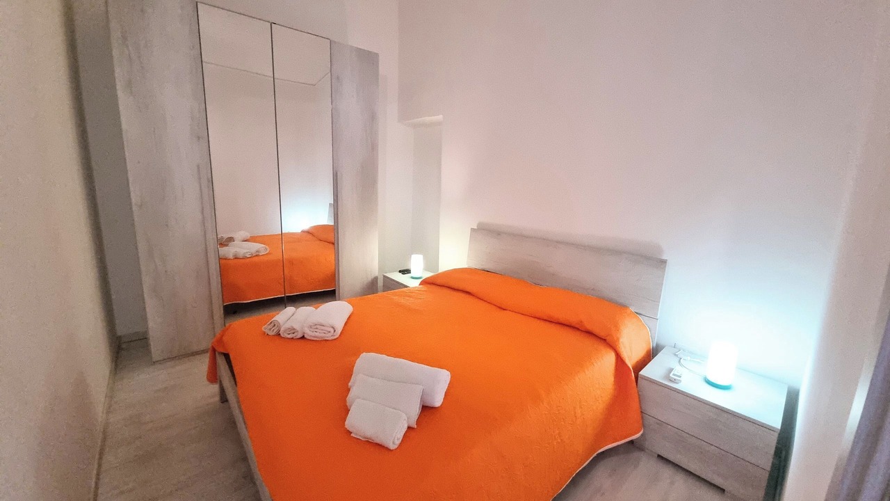 Photo of Bedroom in Vulcano Porto