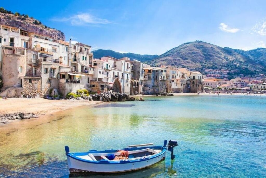 Photo of Others in Cefalu