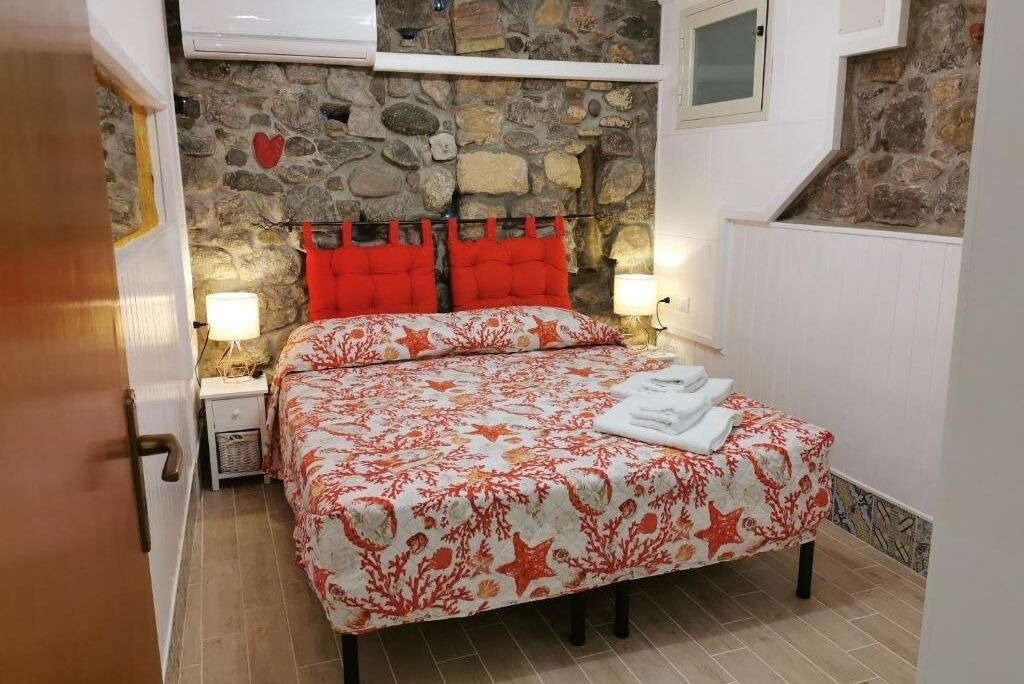 Photo of Bedroom in Cefalu