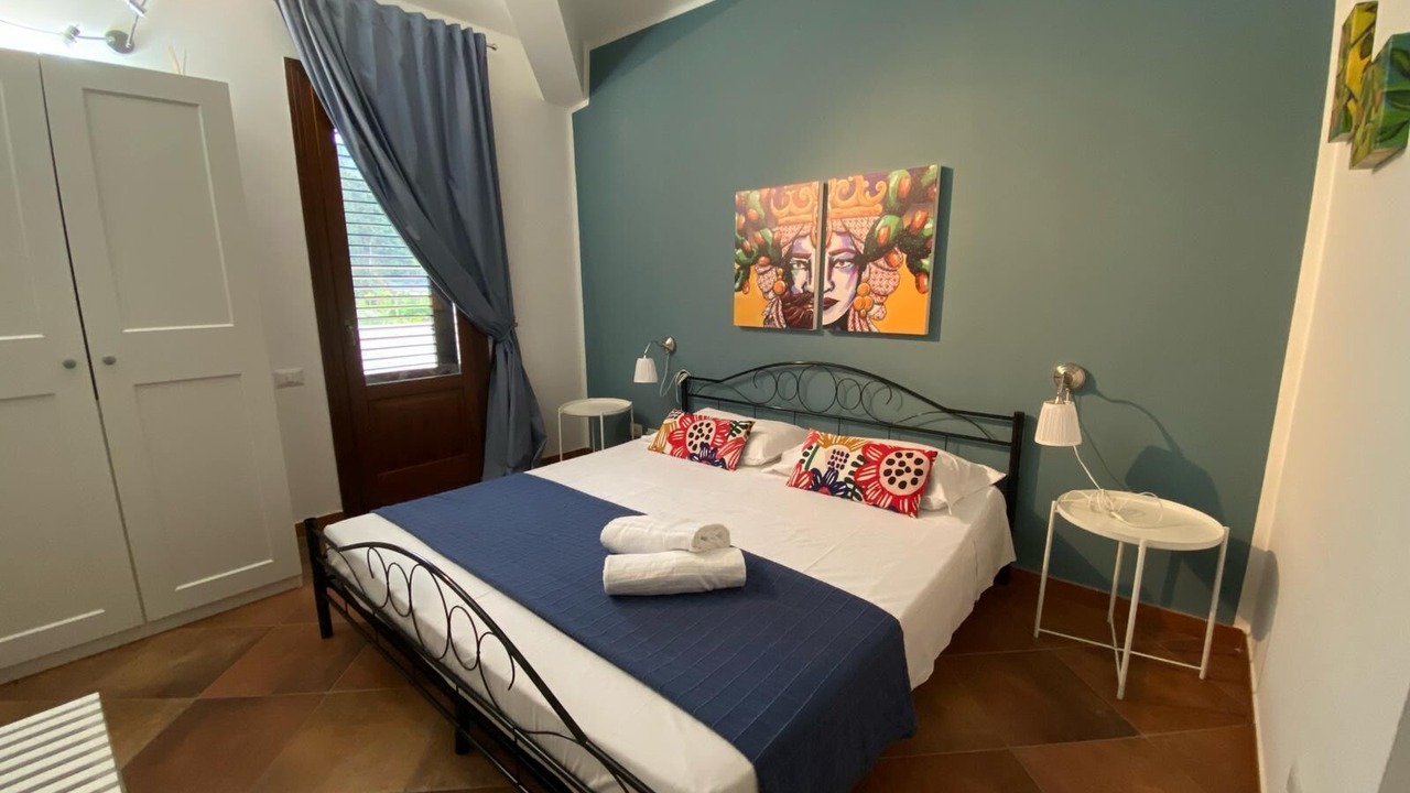 Photo of Bedroom in Campofelice di Roccella