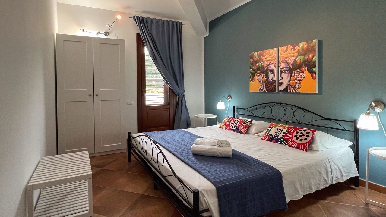 Photo of Bedroom in Campofelice di Roccella