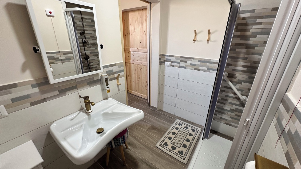 Photo of Bathroom in Gallina