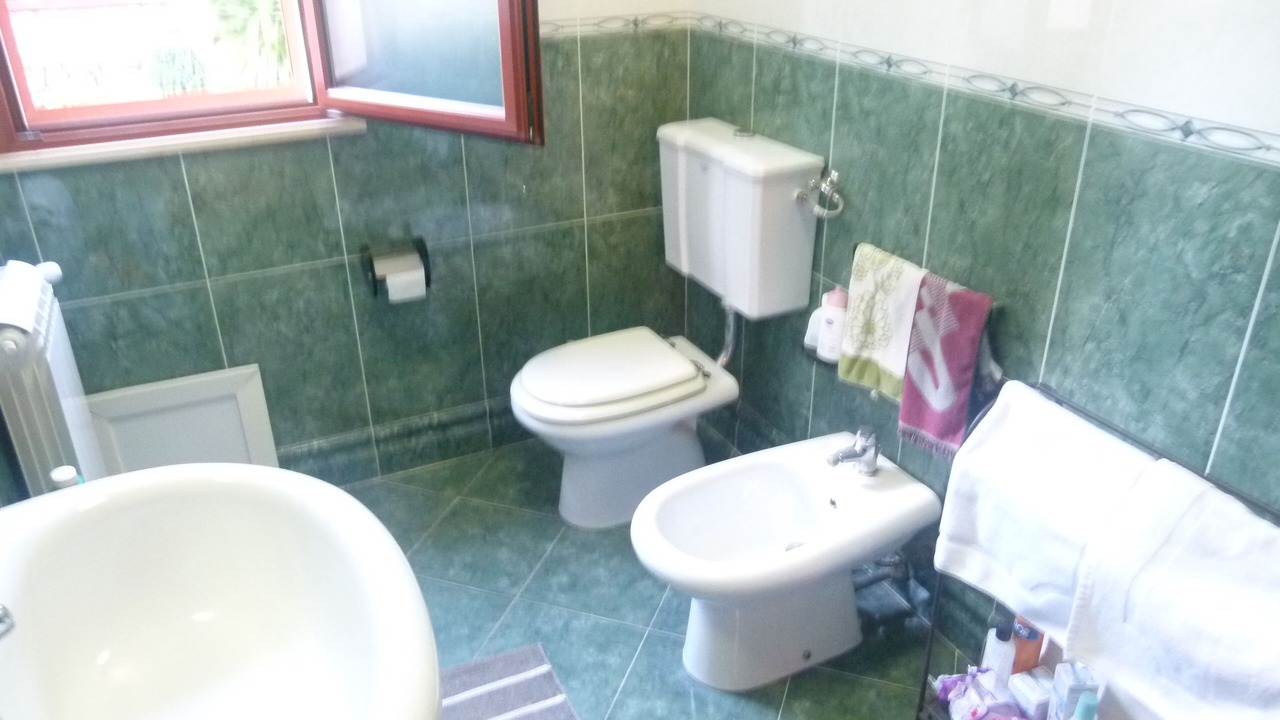 Photo of Bathroom in Carini
