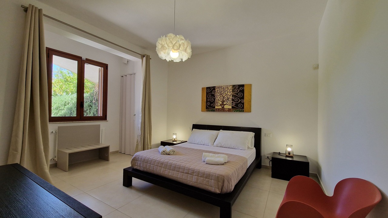 Photo of Bedroom in Paceco