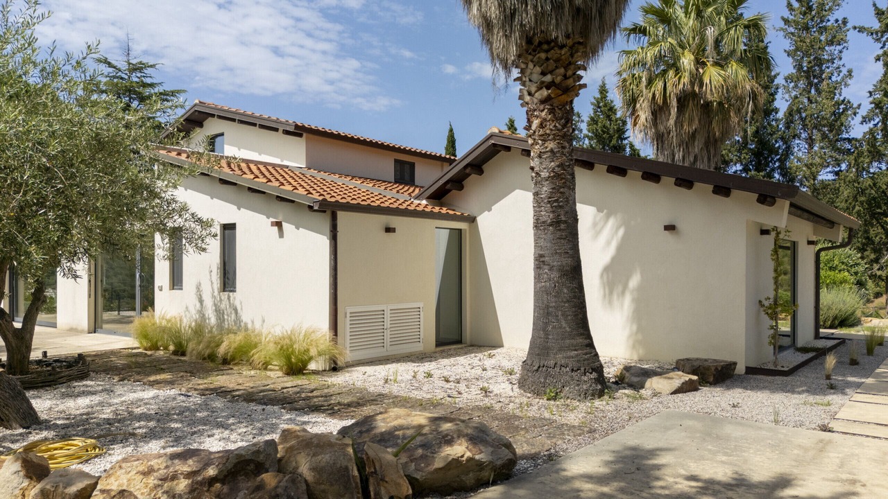 Photo of Outdoor in Pollina