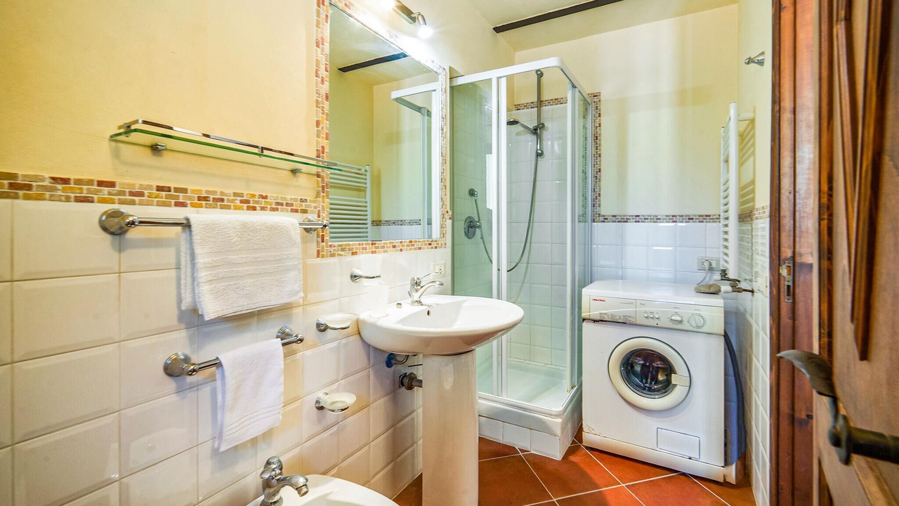 Photo of Bathroom in Collesano