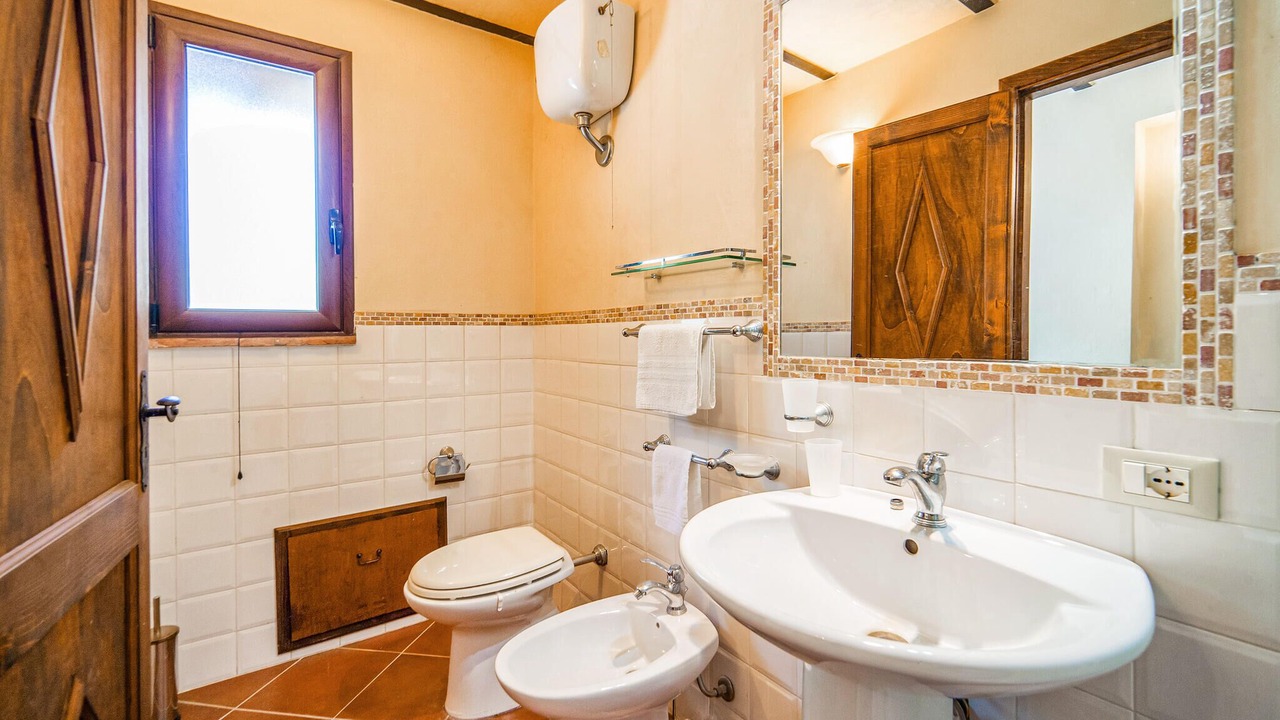 Photo of Bathroom in Collesano