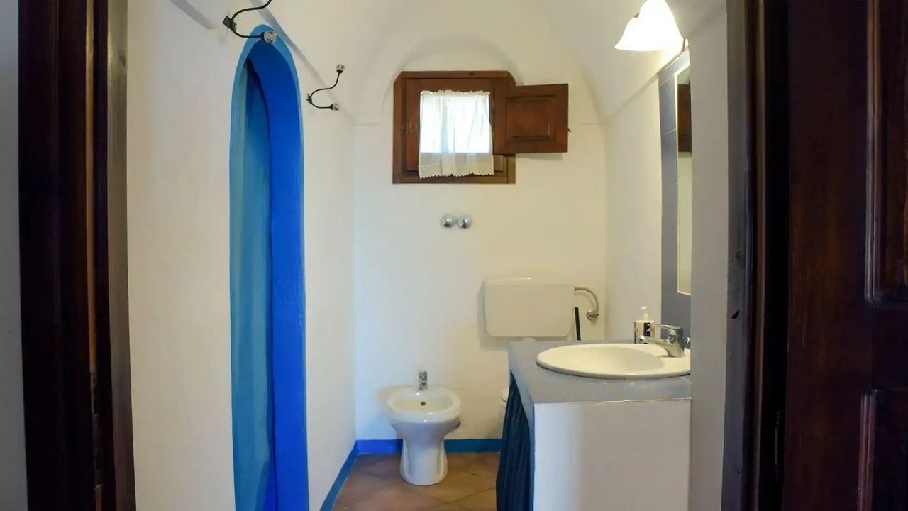 Photo of Bathroom in Pantelleria