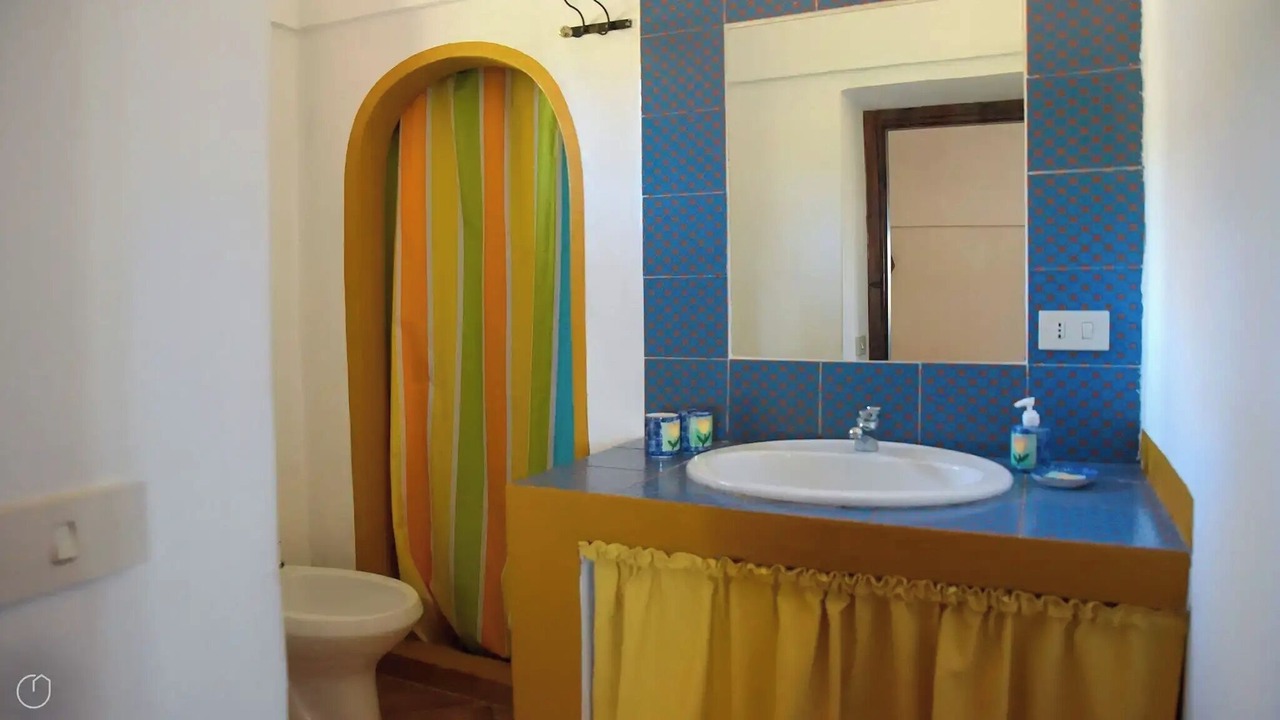 Photo of Bathroom in Pantelleria
