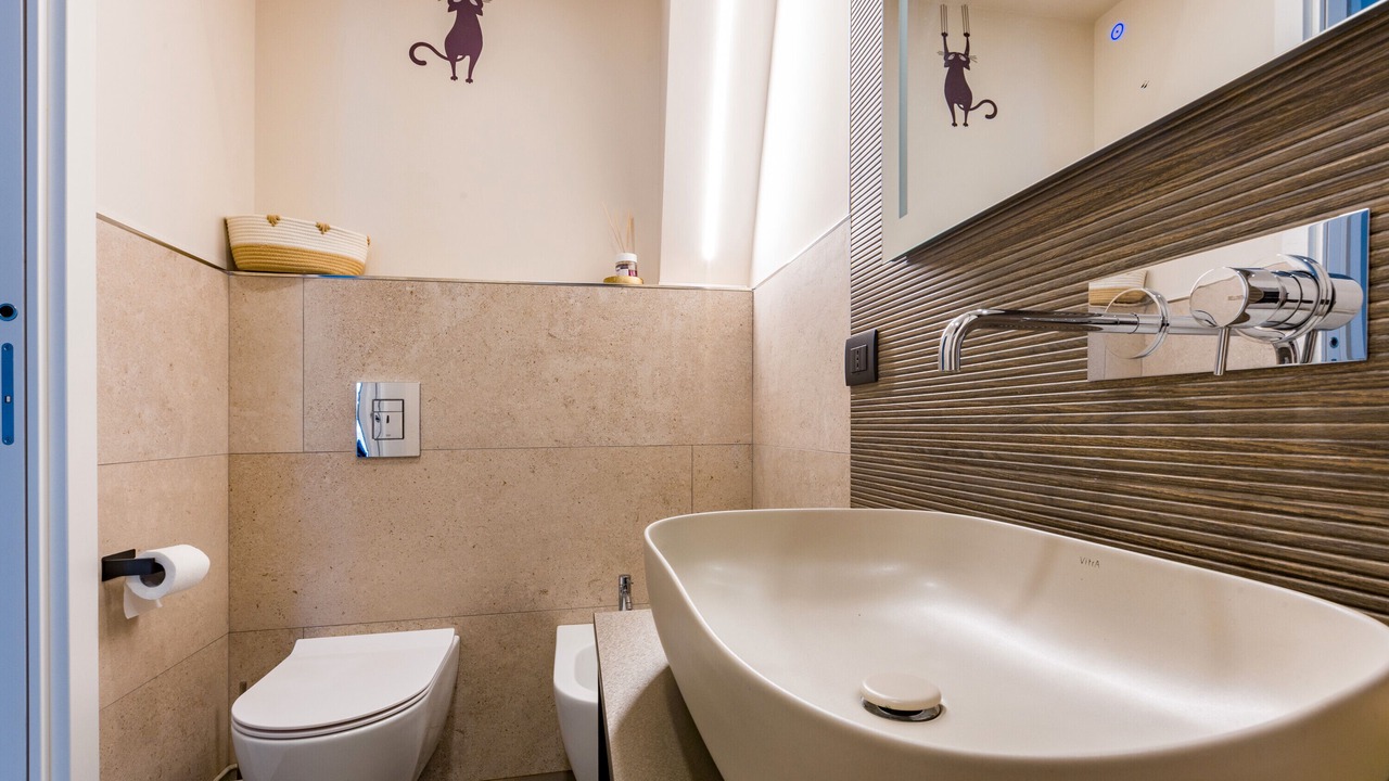 Photo of Bathroom in Brolo