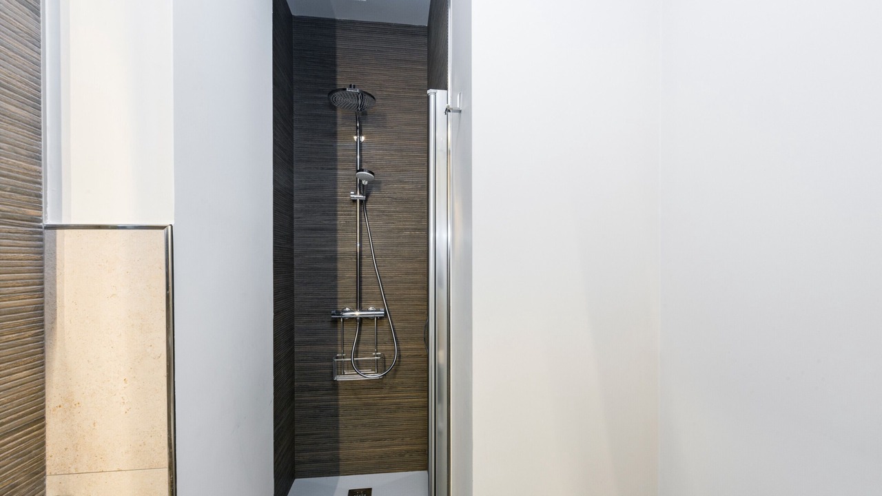 Photo of Bathroom in Brolo