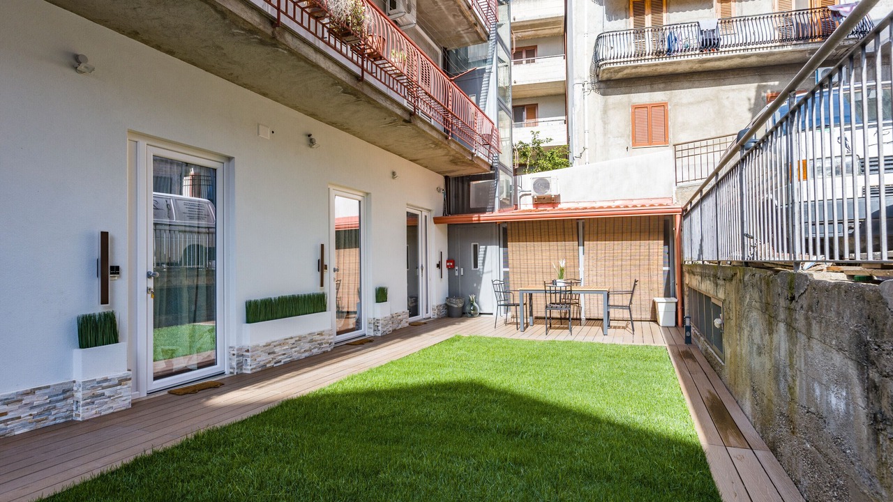 Photo of Outdoor in Brolo