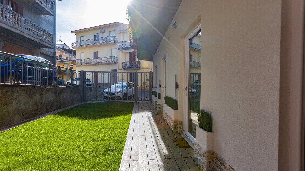 Photo of Outdoor in Brolo