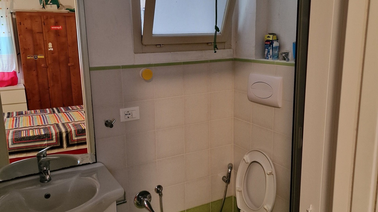 Photo of Bathroom in Oliveri