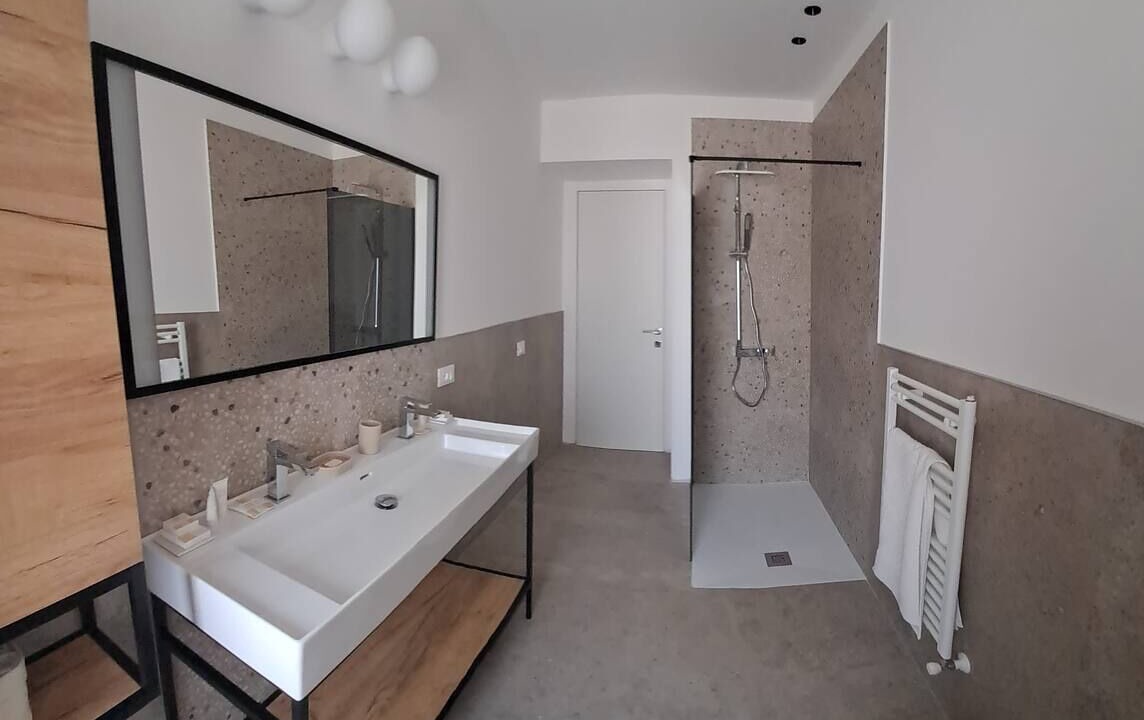 Photo of Bathroom in Isnello