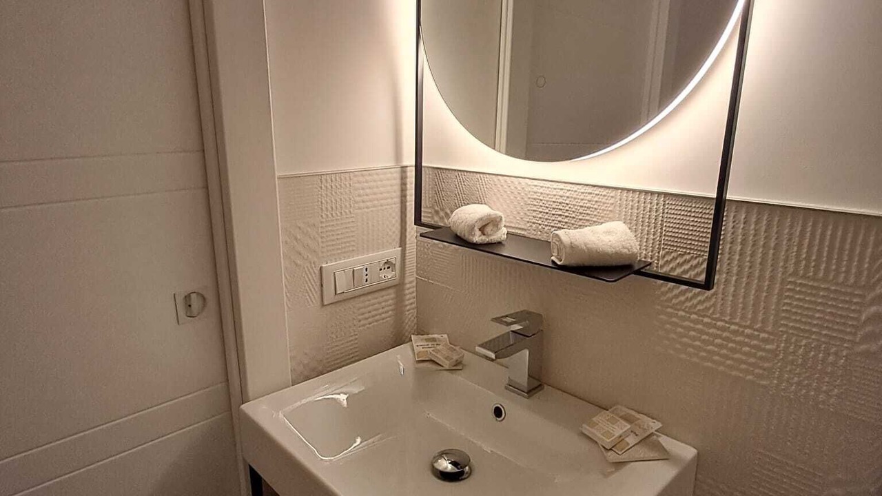 Photo of Bathroom in Isnello