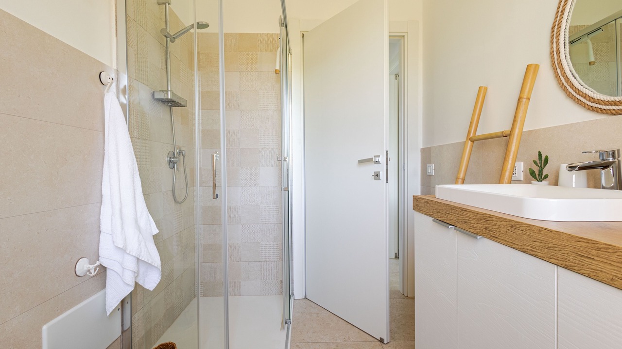 Photo of Bathroom in Brucoli