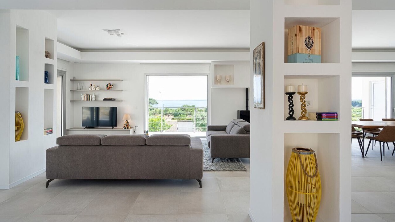 Photo of Livingroom in Syracuse