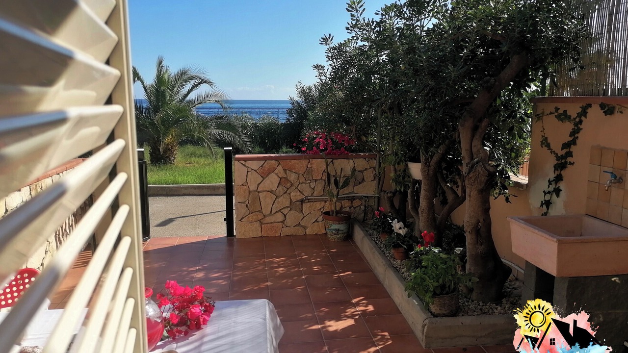 Photo of Patio Balcony in Santa Teresa di Riva