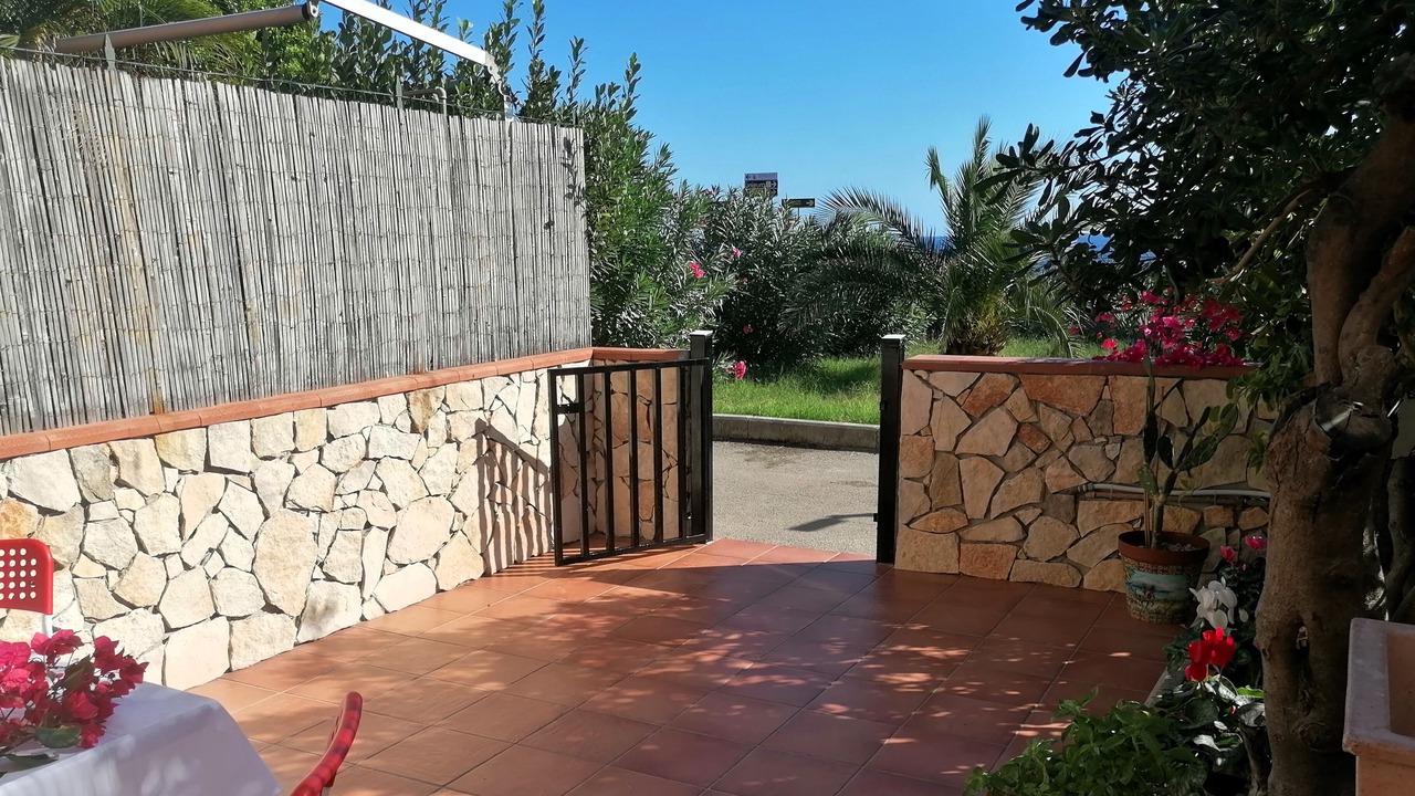 Photo of Patio Balcony in Santa Teresa di Riva