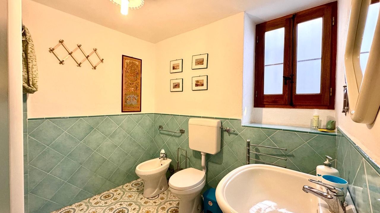 Photo of Bathroom in Malfa