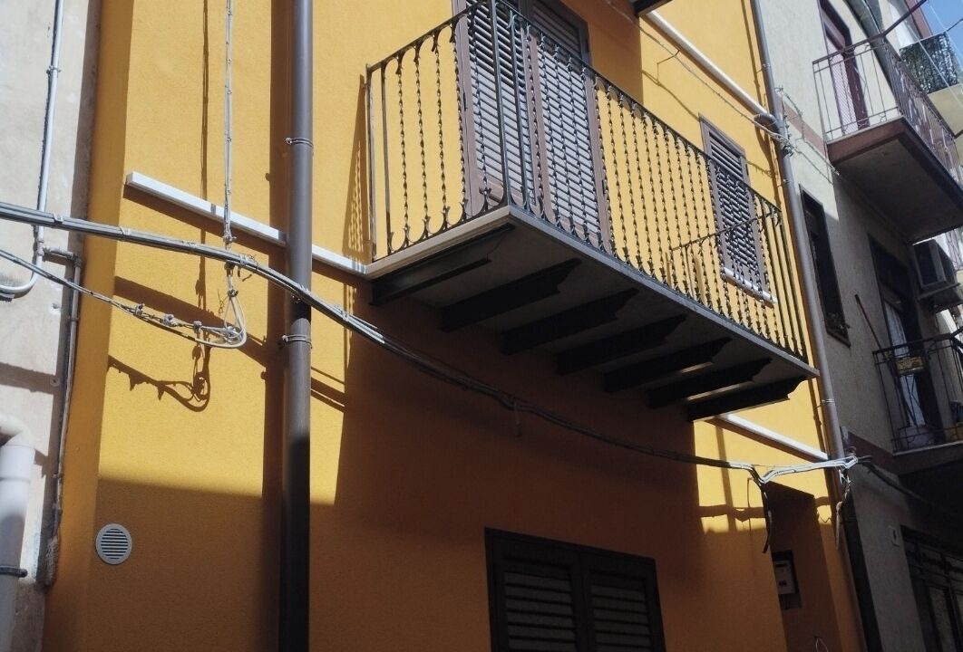 Photo of Outdoor in Corleone