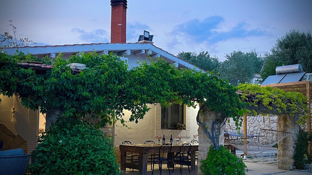 Photo of Outdoor in Ferla
