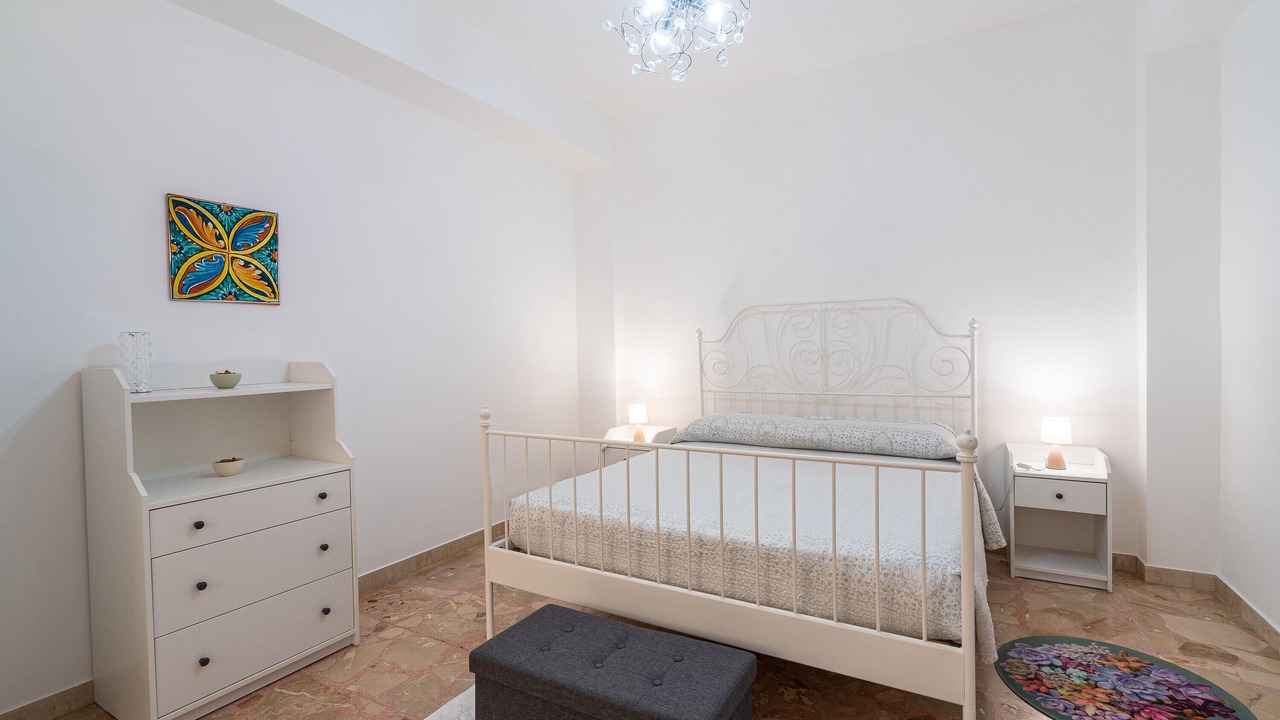 Photo of Bedroom in Avola