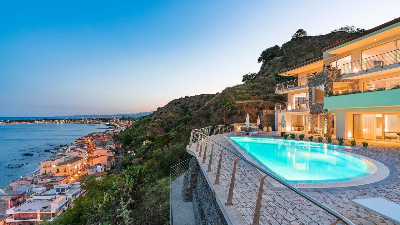 Photo of Patio Balcony in Taormina