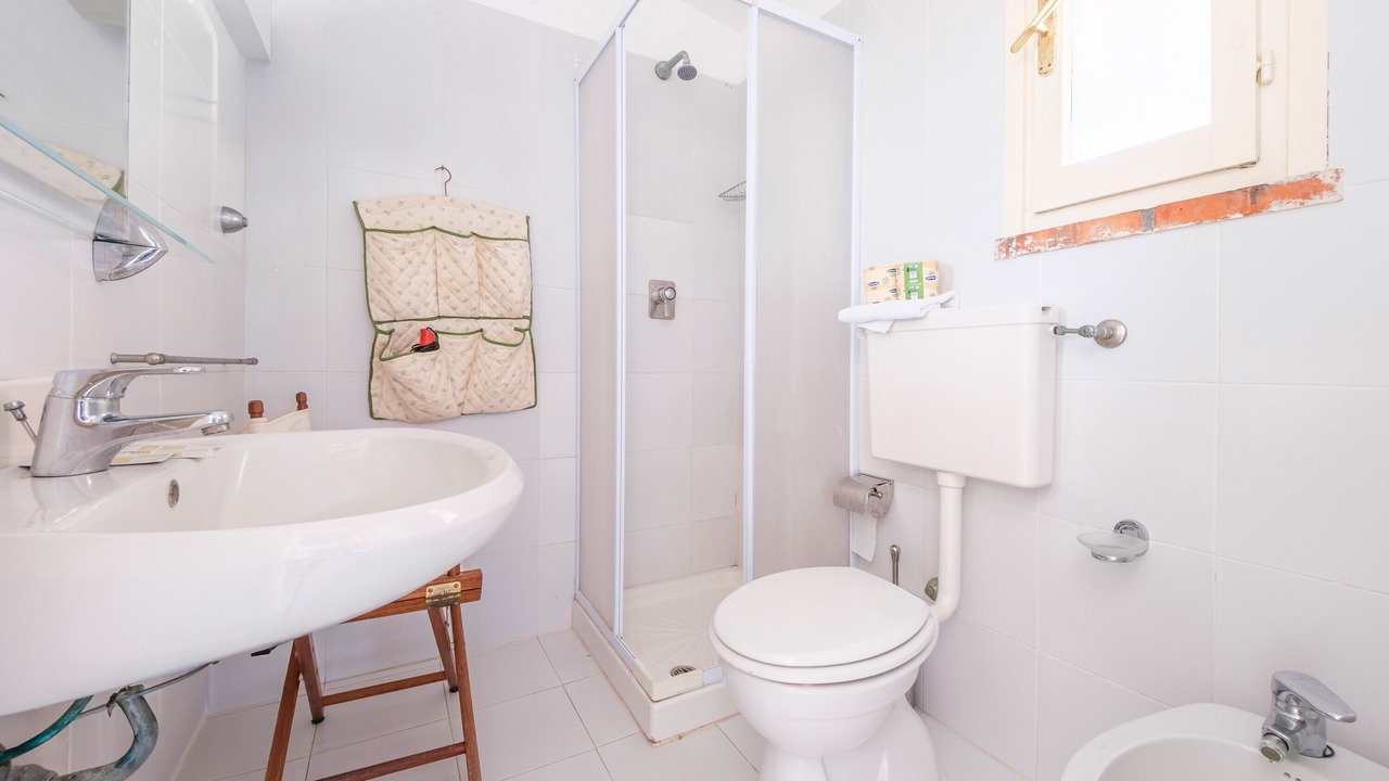 Photo of Bathroom in Vulcanello