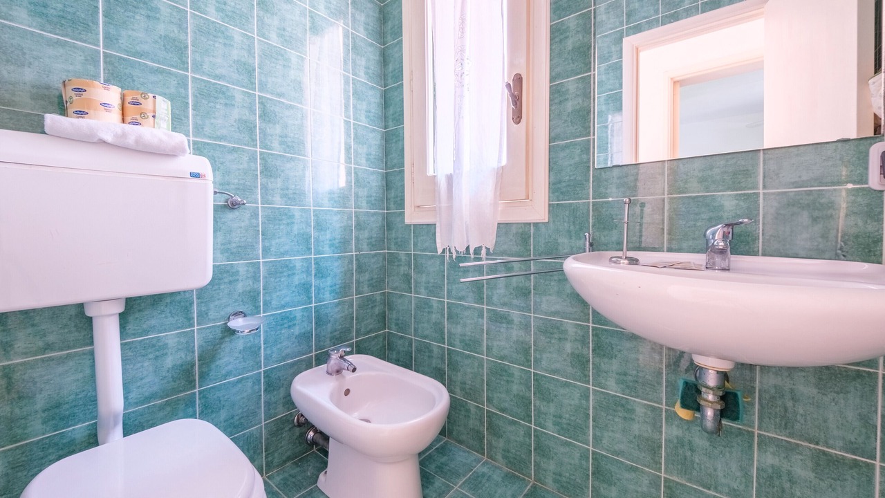 Photo of Bathroom in Vulcanello