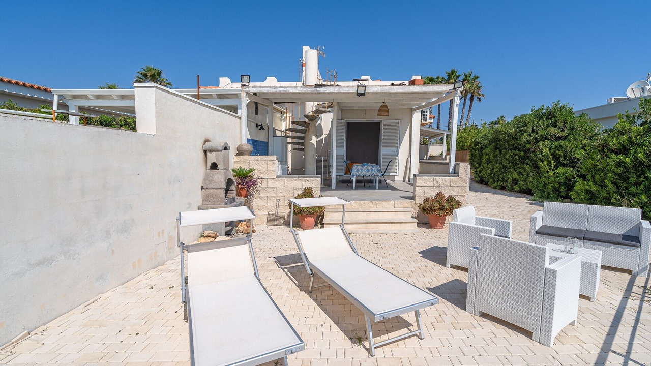 Photo of Patio Balcony in Noto Marina