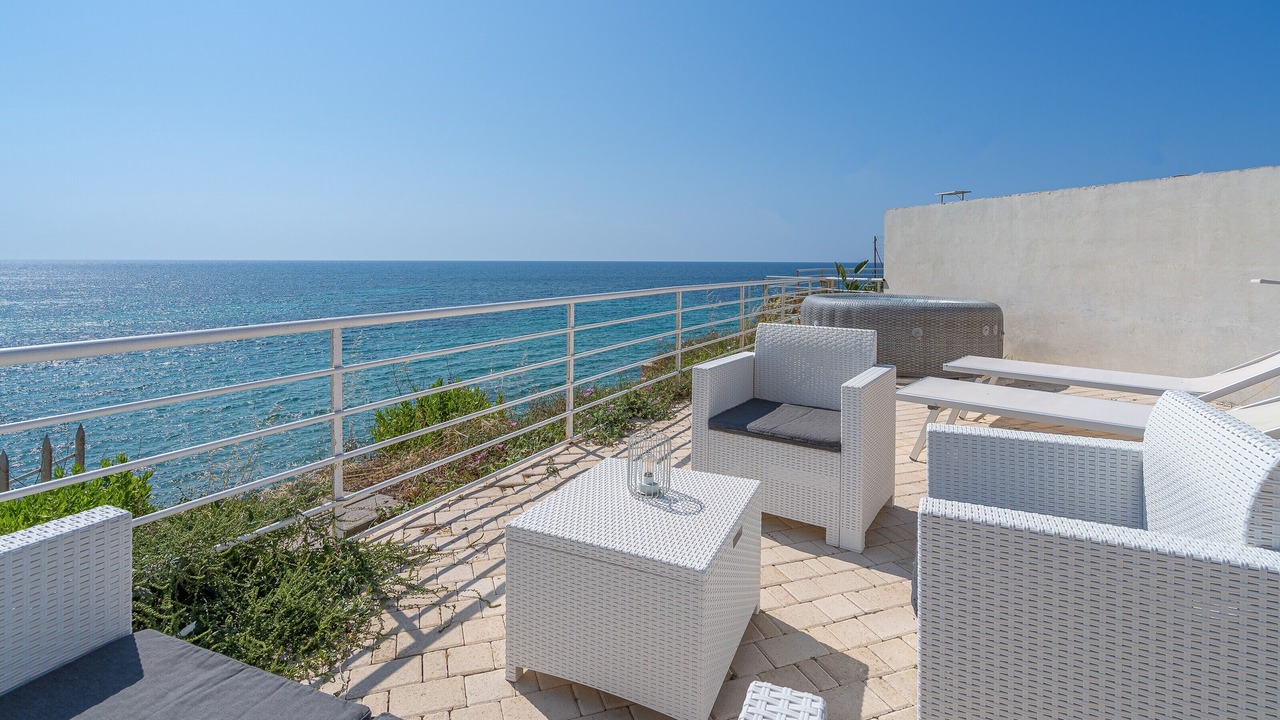 Photo of Patio Balcony in Noto Marina