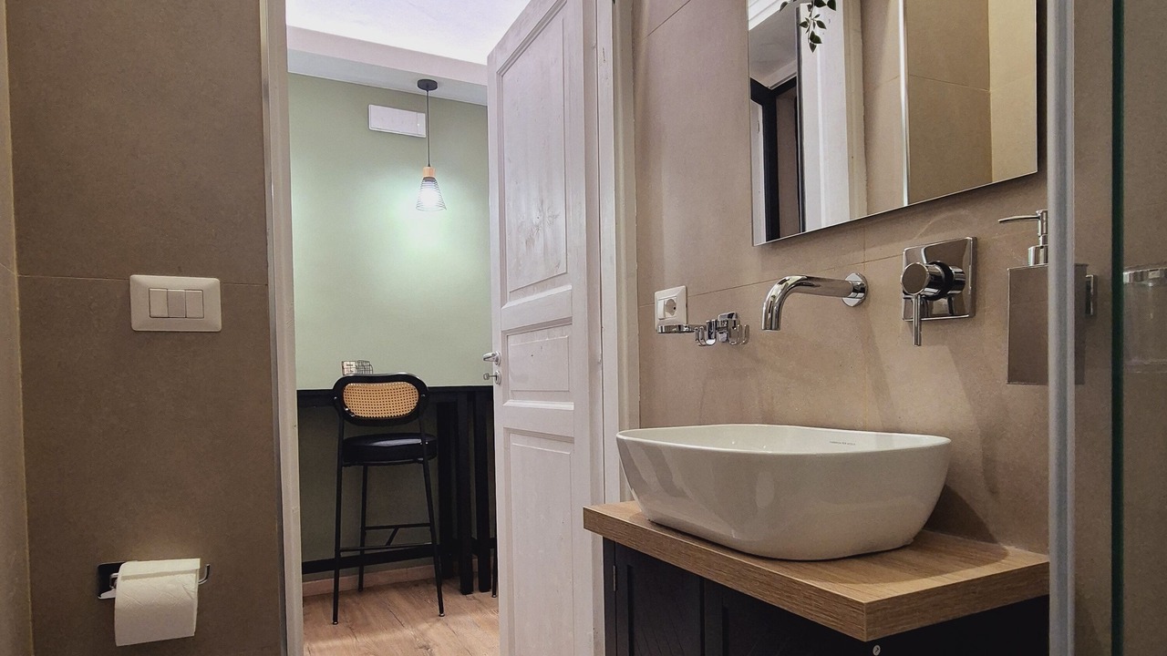 Photo of Bathroom in Catania City Centre