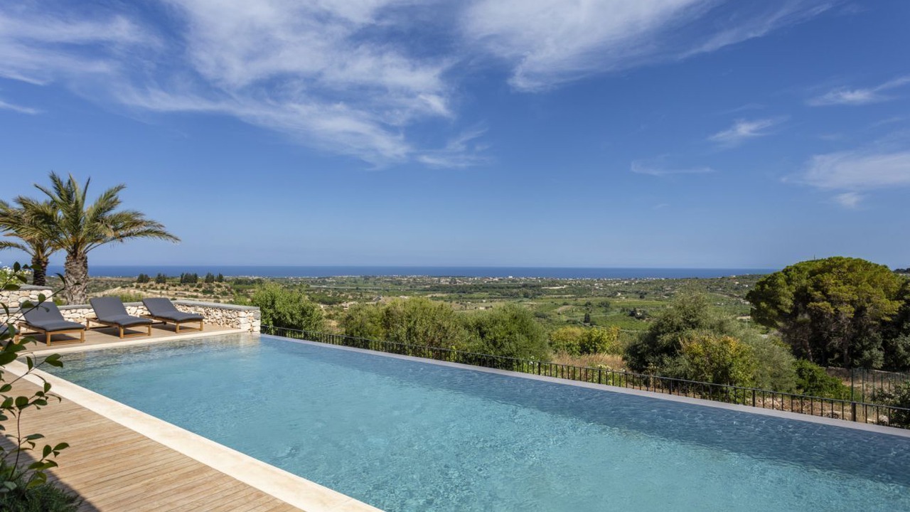 Photo of Outdoor in Avola