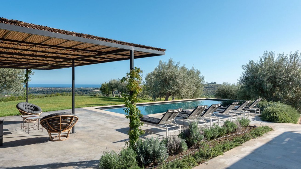 Photo of Outdoor in Avola