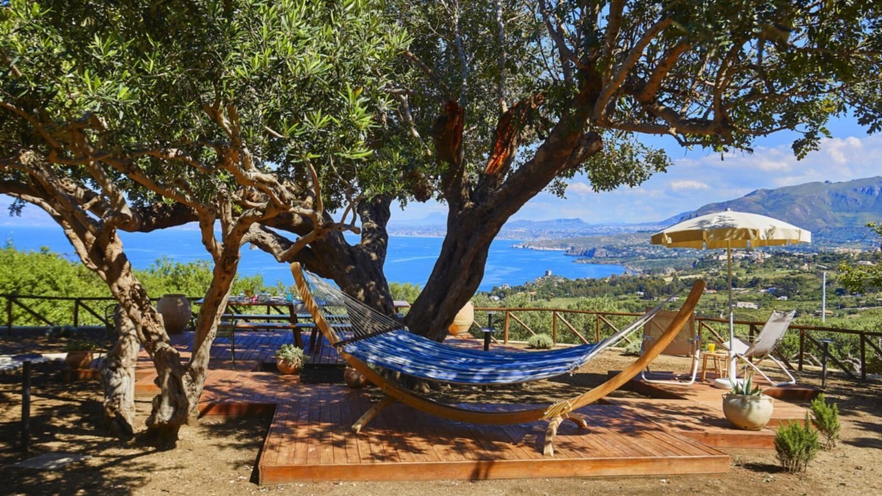 Photo of Patio Balcony in Scopello