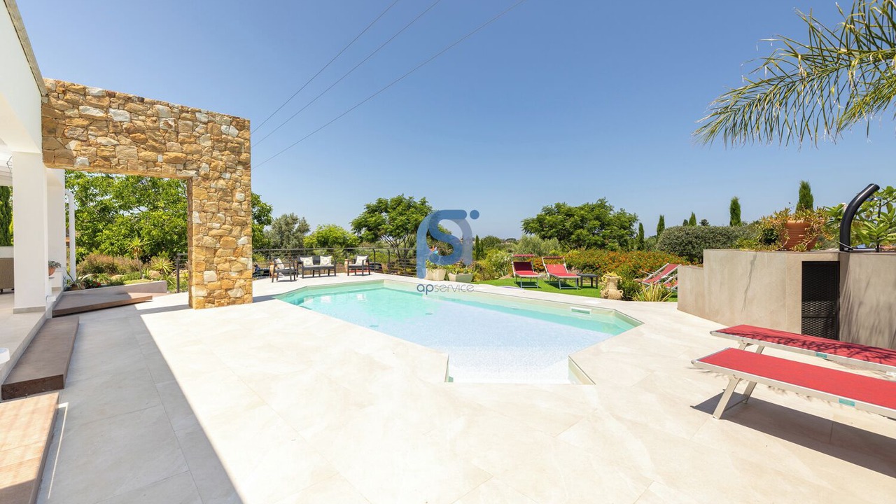 Photo of Outdoor in Lascari