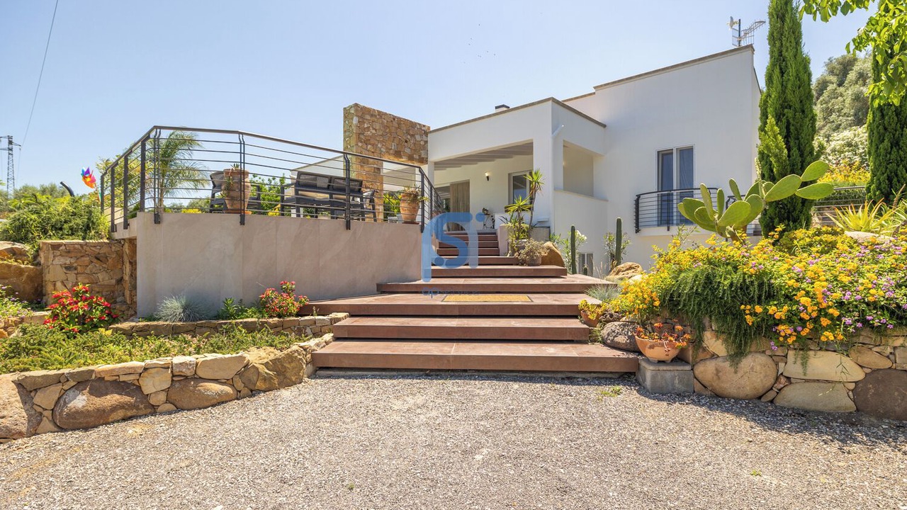 Photo of Outdoor in Lascari