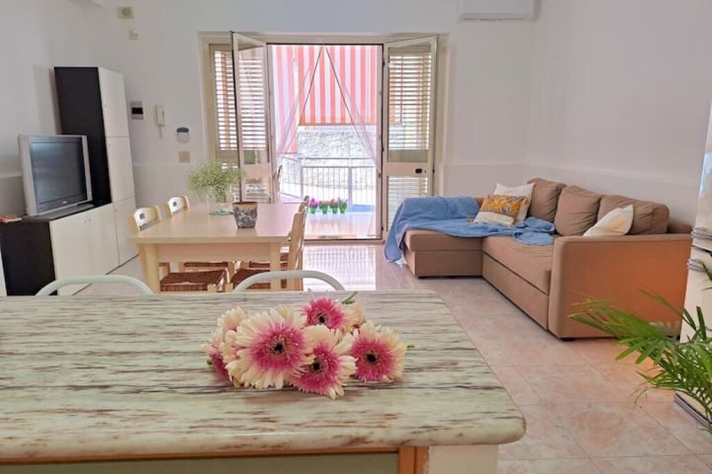 Photo of Livingroom in Stazzo