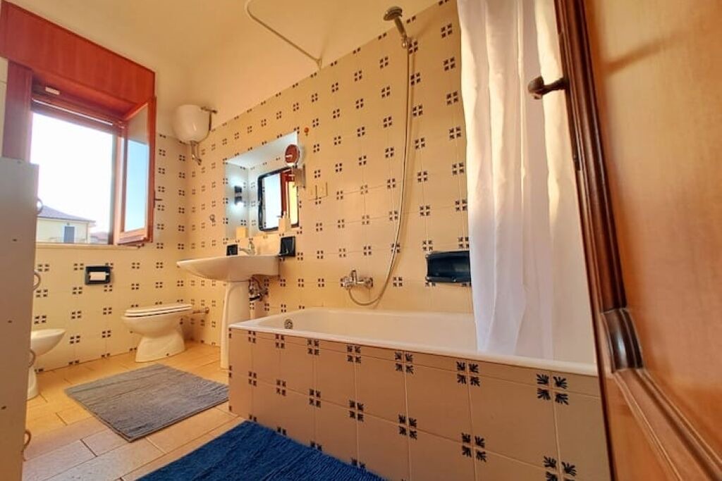 Photo of Bathroom in Viagrande