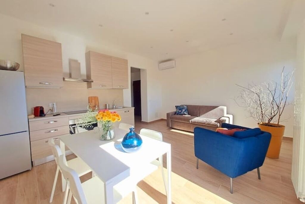 Photo of Livingroom in Pedara