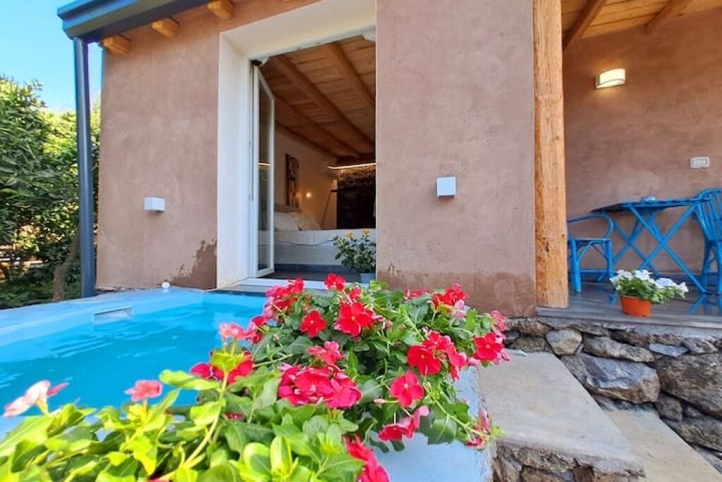 Photo of Outdoor in Aci San Filippo