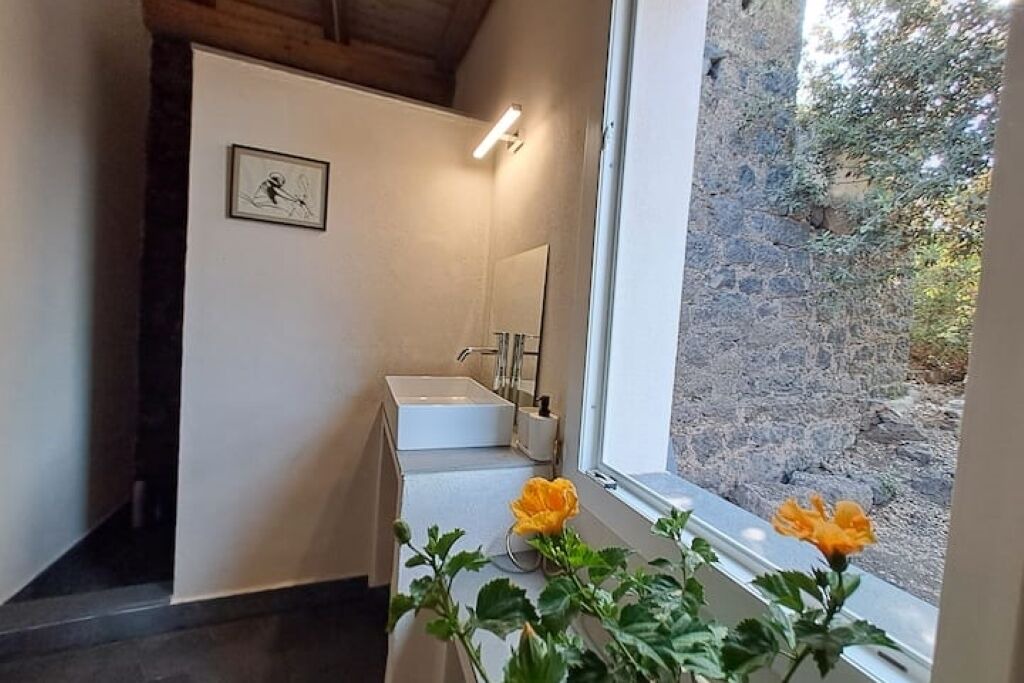 Photo of Bathroom in Aci San Filippo