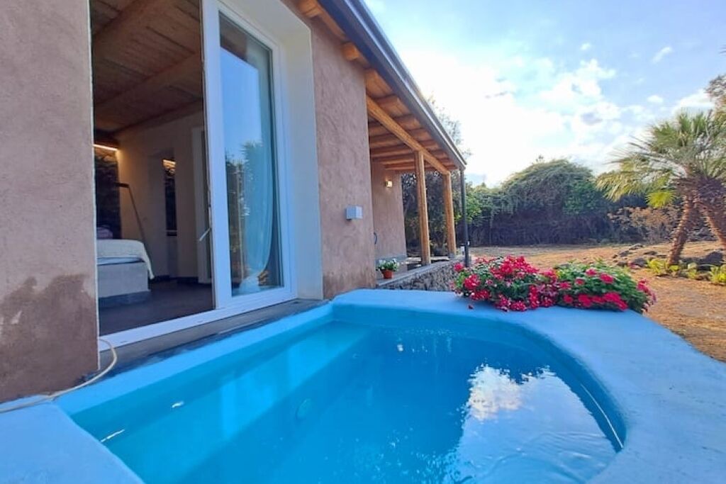 Photo of Outdoor in Aci San Filippo