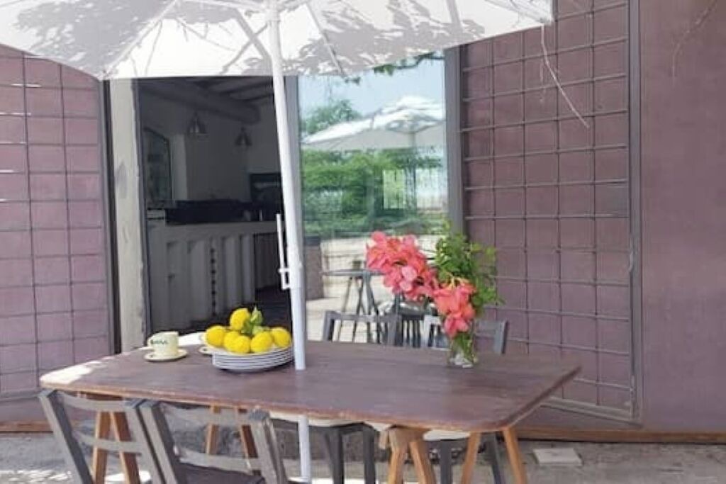 Photo of Outdoor in Aci San Filippo