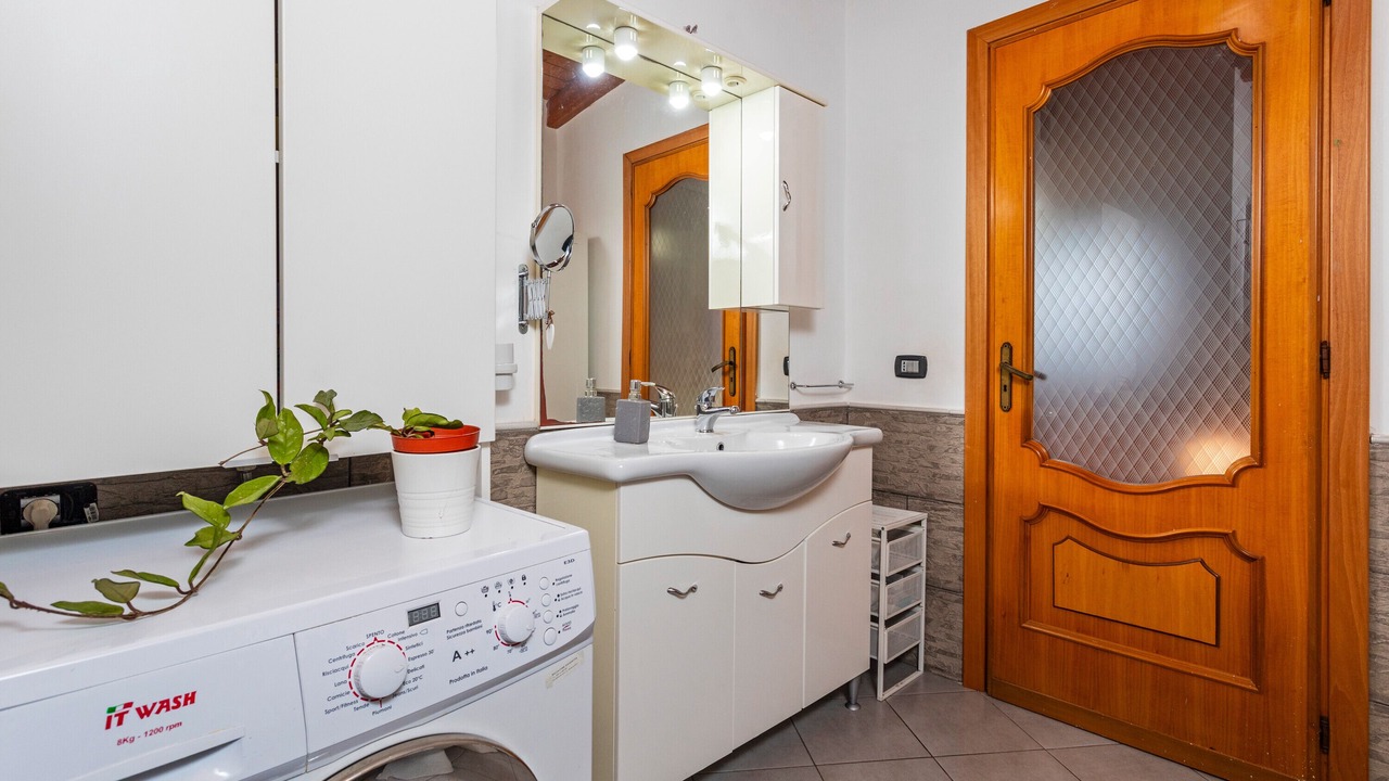 Photo of Bathroom in Piedimonte Etneo
